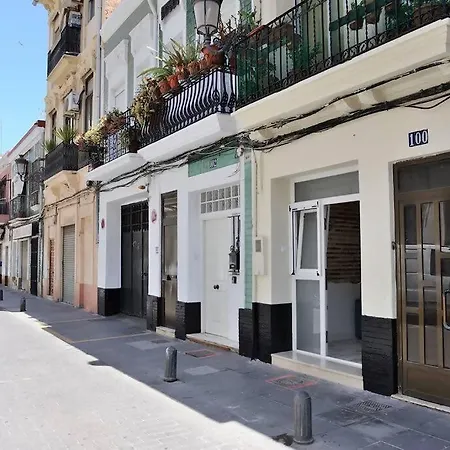Chic Estudio Privado Al Lado De La Playa شقة