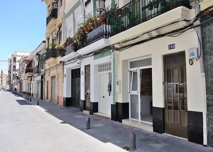 Chic Estudio Privado Al Lado De La Playa شقة